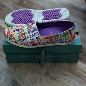 brand new toms $50 a piece or all 4 for $150